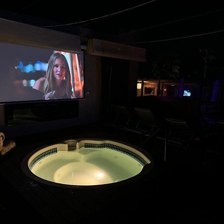 Mi Kasa Hot Springs 420,Adults Only, Clothing Optional Hotell Desert Hot Springs Exteriör bild
