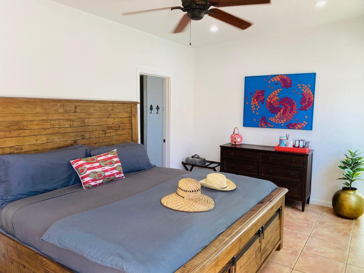 Mi Kasa Hot Springs 420,Adults Only, Clothing Optional Hotell Desert Hot Springs Rum bild